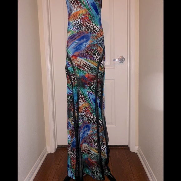 Gorgeous colorful animal print “Cameo” maxi dress - Picture 5 of 14